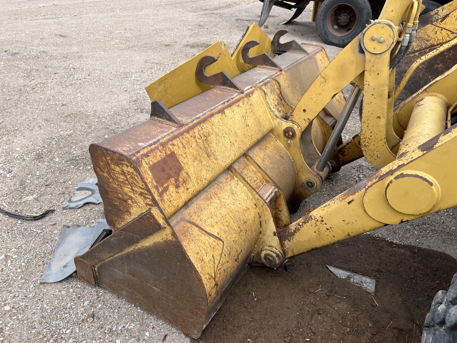 ./imagenes/INVOICE/2019/17259/RETROEXCAVADORA CATERPILLAR 416D (4).JPG